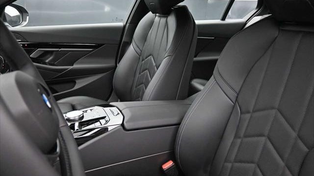 2026 BMW 5 Series 530i