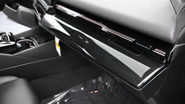 2026 BMW 5 Series 530i