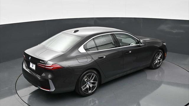 2026 BMW 5 Series 530i