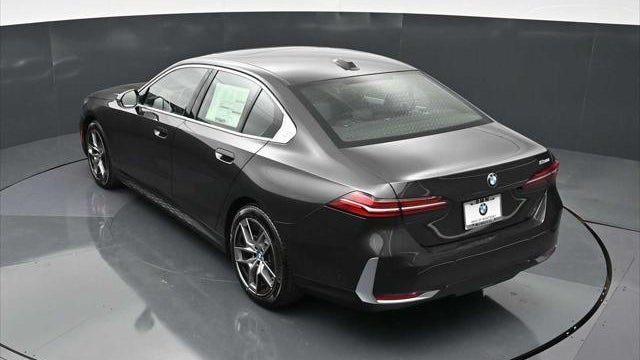 2026 BMW 5 Series 530i