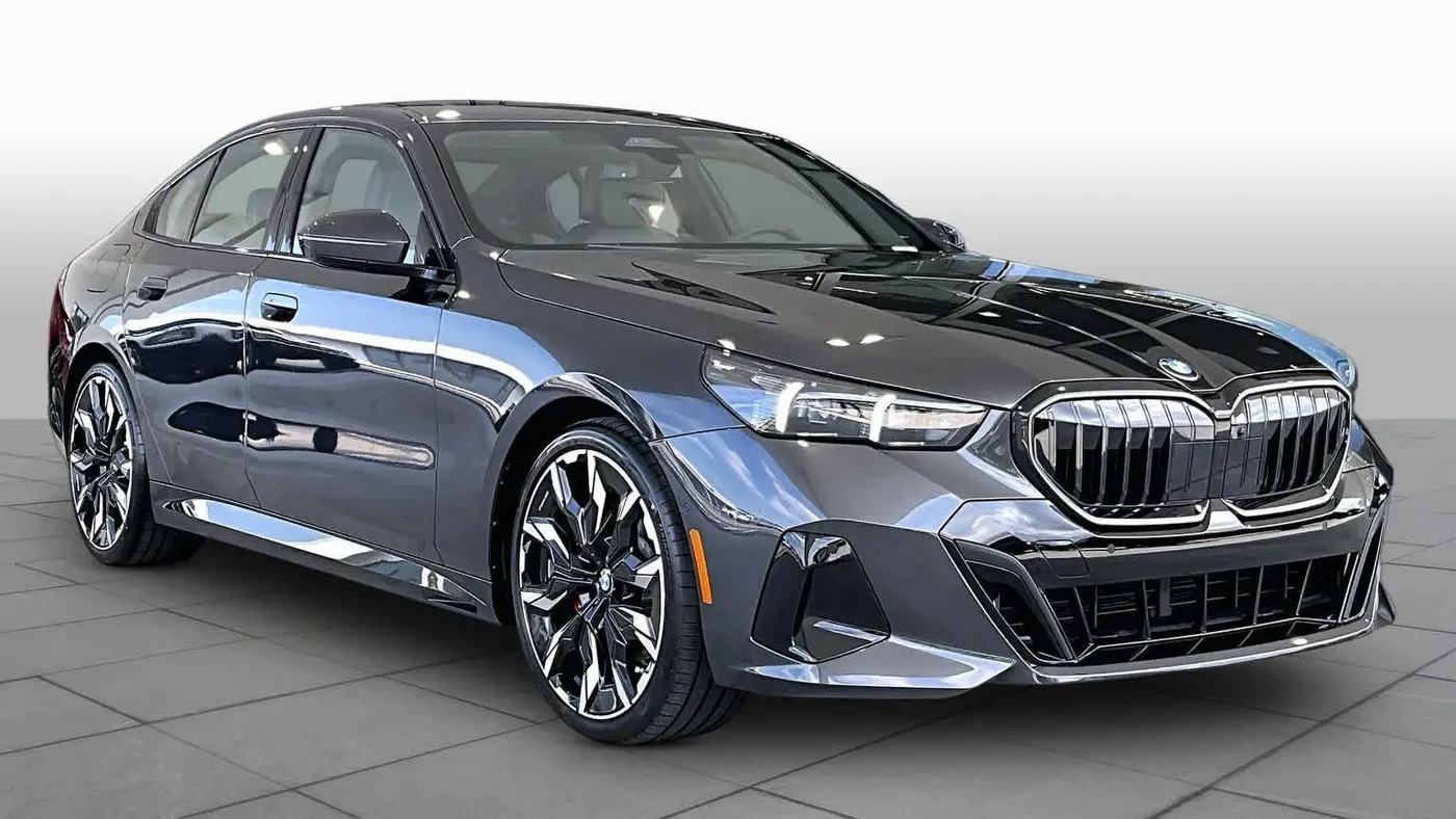 2027 BMW 5 Series 530i