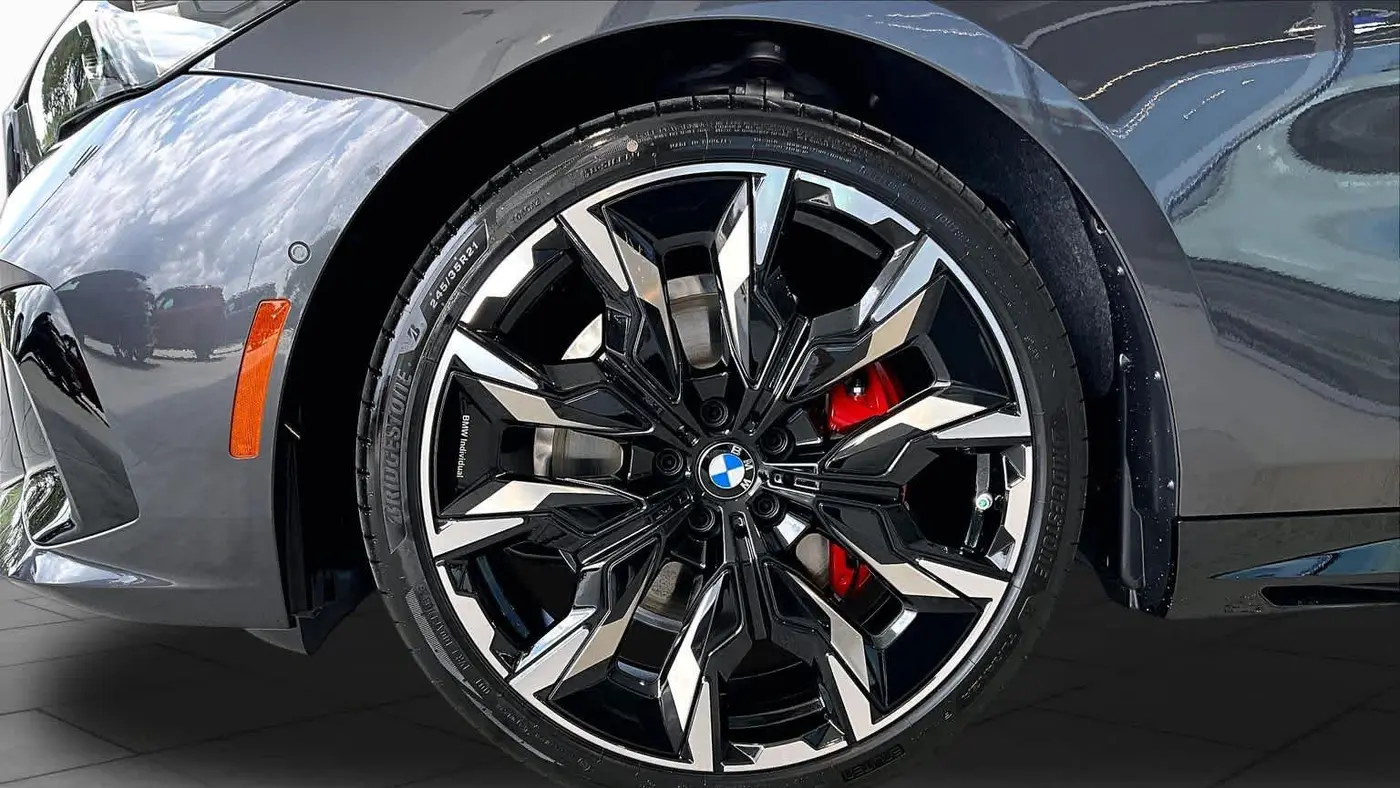 2027 BMW 5 Series 530i