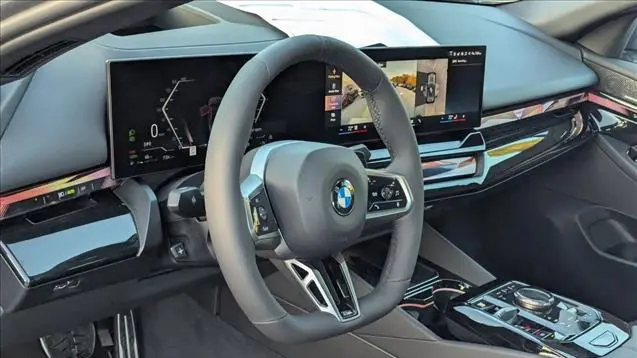 2027 BMW 5 Series 530i