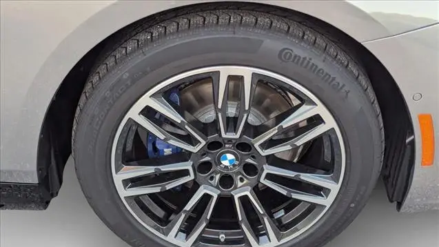 2027 BMW 5 Series 530i