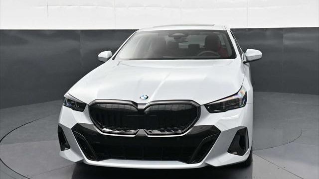 2027 BMW 5 Series 530i