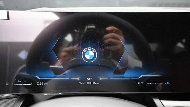 2027 BMW 5 Series 530i