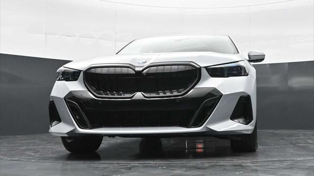2027 BMW 5 Series 530i