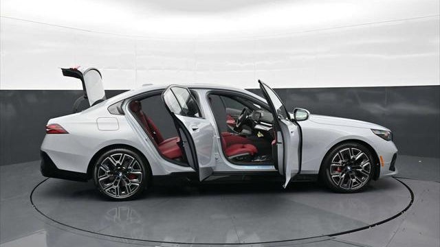 2027 BMW 5 Series 530i