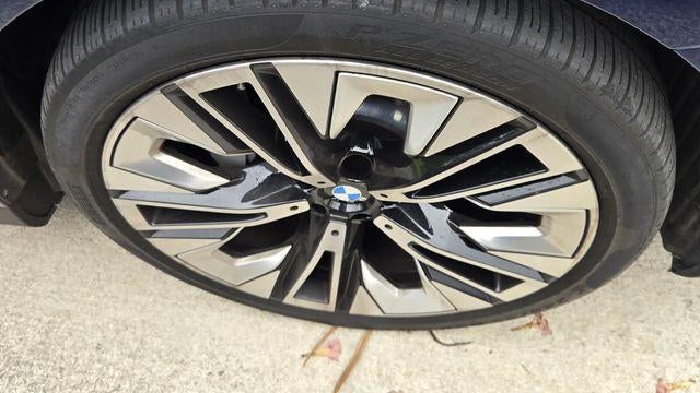 2024 BMW 5 Series 530i