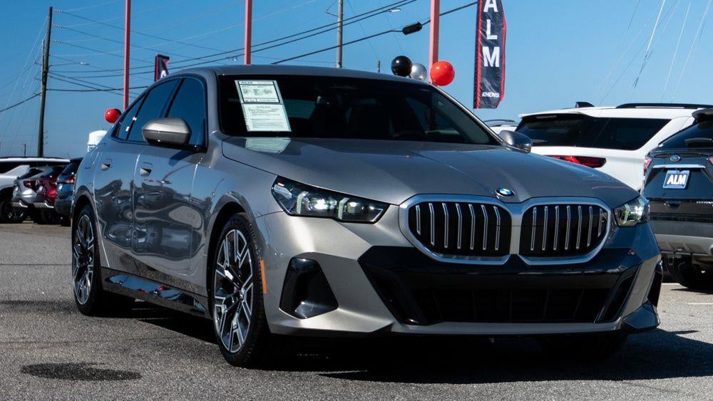 2024 BMW 5 Series 530i