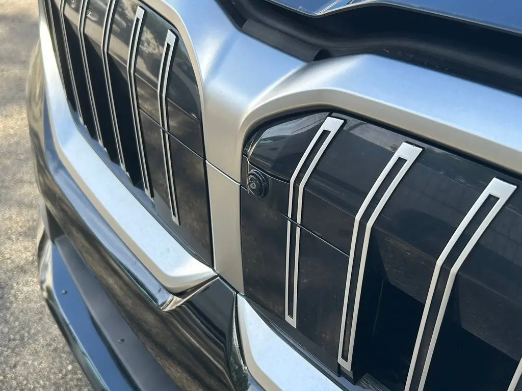 2025 BMW 530i - $34,400