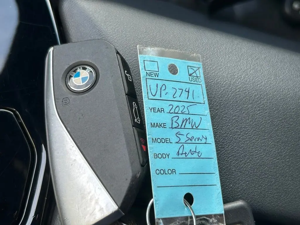 2025 BMW 530i - $34,400