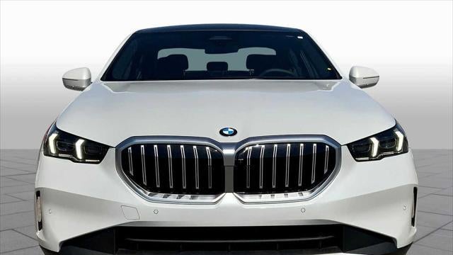 2026 BMW 5 Series 530i