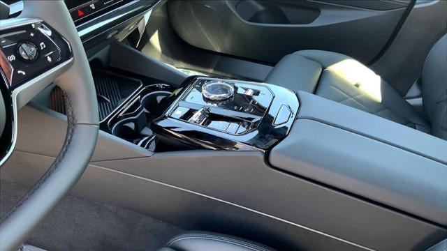2026 BMW 5 Series 530i