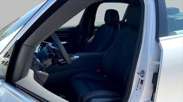 2026 BMW 5 Series 530i
