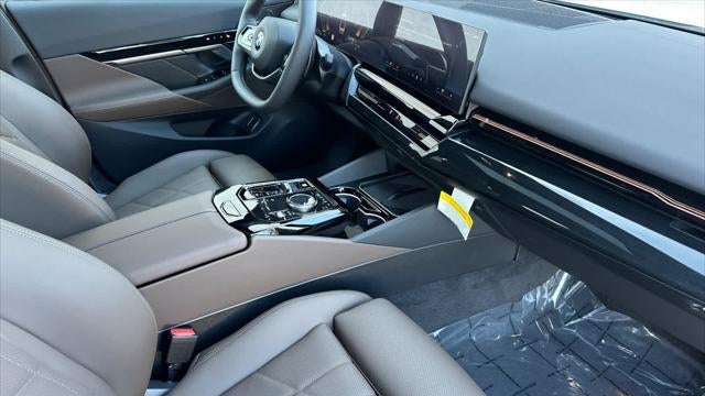 2026 BMW 5 Series 530i