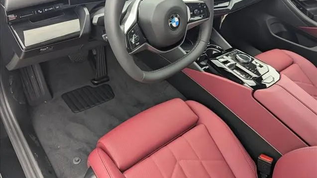 2026 BMW 5 Series 530i