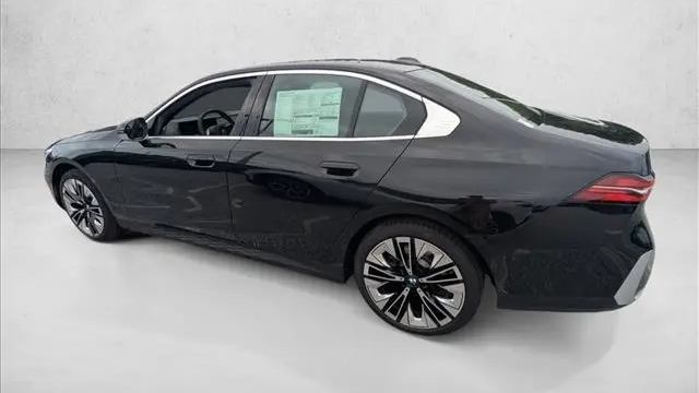 2026 BMW 5 Series 530i