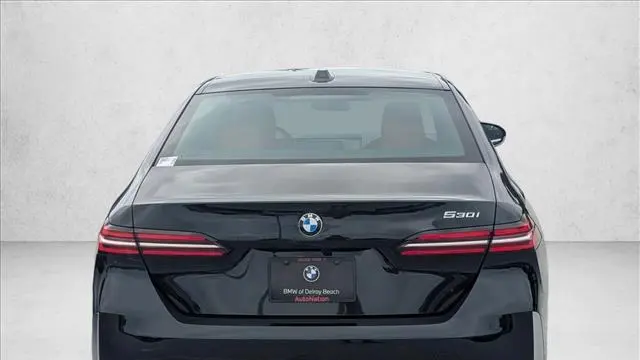 2026 BMW 5 Series 530i