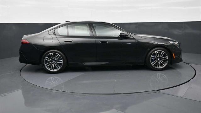 2026 BMW 5 Series 530i