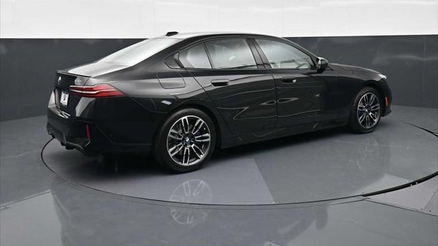 2026 BMW 5 Series 530i