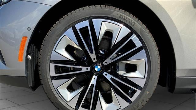 2026 BMW 5 Series 530i