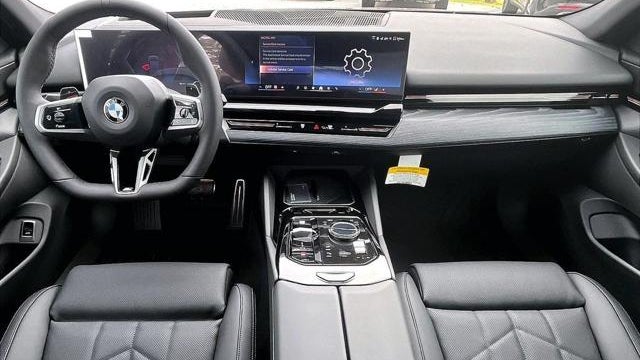 2026 BMW 5 Series 530i