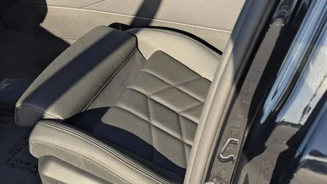 2026 BMW 5 Series 530i