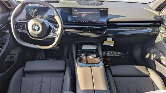 2026 BMW 5 Series 530i