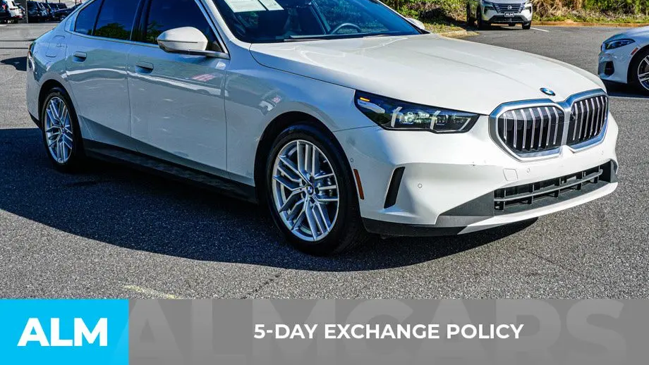 2025 BMW 5 Series 530i