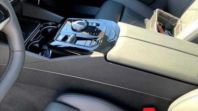 2026 BMW 5 Series 530i