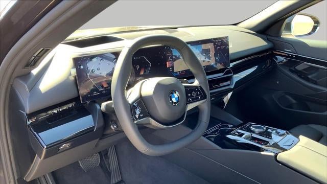 2026 BMW 5 Series 530i