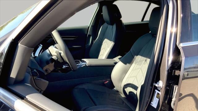 2026 BMW 5 Series 530i