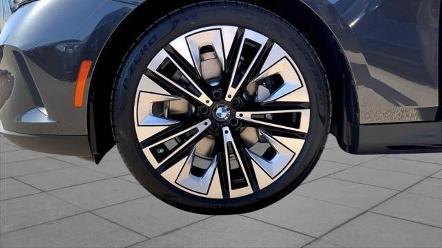 2026 BMW 5 Series 530i