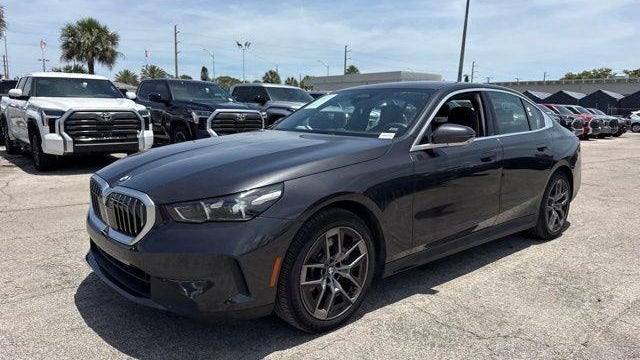 2026 BMW 5 Series 530i
