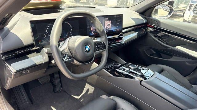 2026 BMW 5 Series 530i