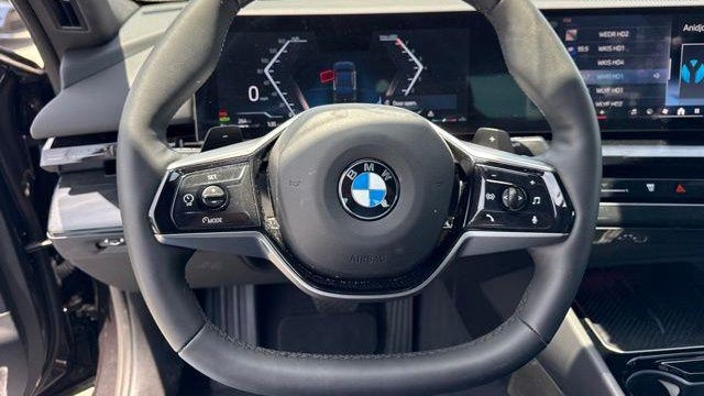 2026 BMW 5 Series 530i