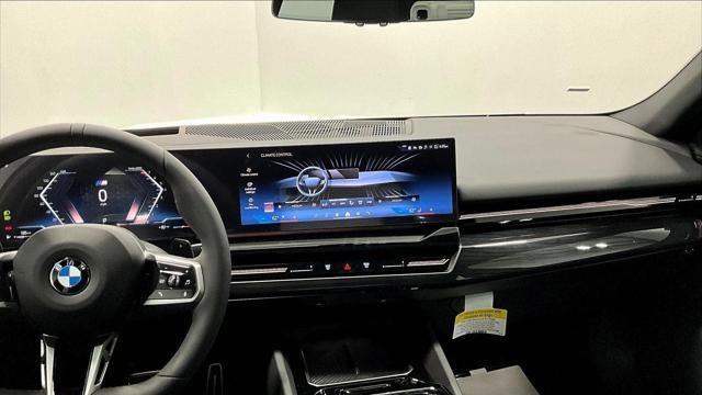 2026 BMW 5 Series 530i