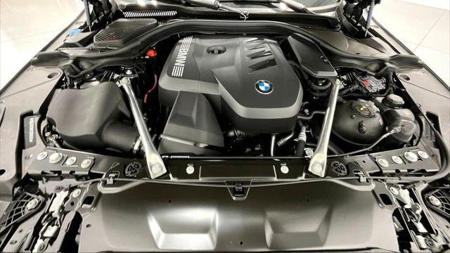 2026 BMW 5 Series 530i