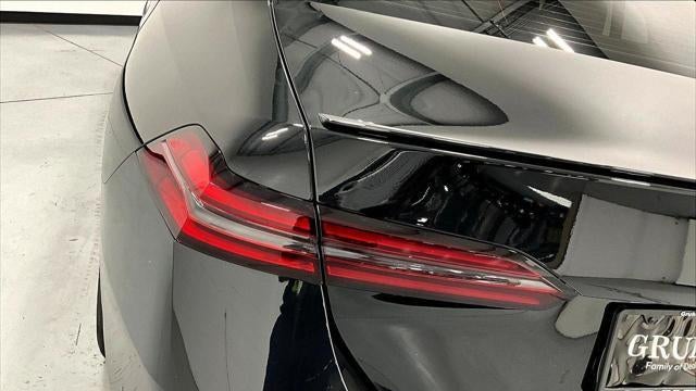 2026 BMW 5 Series 530i