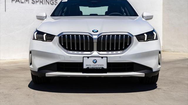 2026 BMW 5 Series 530i