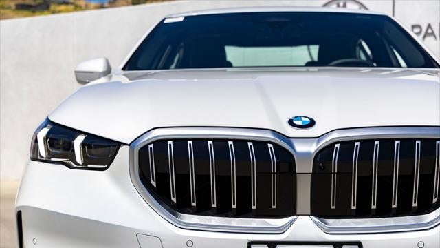 2026 BMW 5 Series 530i