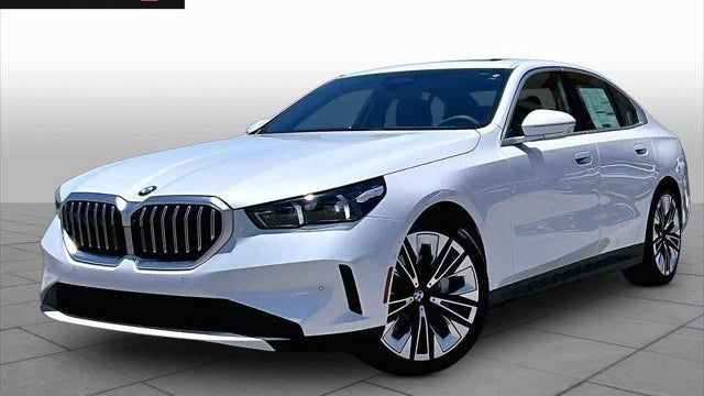 Preowned 2027 BMW 5 Series 530i for Sale