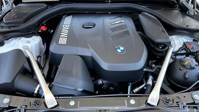 2027 BMW 5 Series 530i