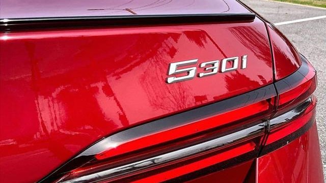 2026 BMW 5 Series 530i