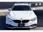 2018 4 Series Thumbnail 3