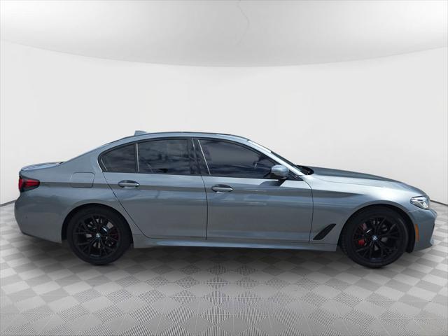 2023 BMW 530i - $32,800