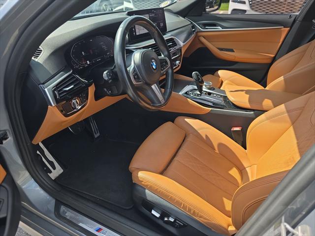 2023 BMW 530i - $32,800