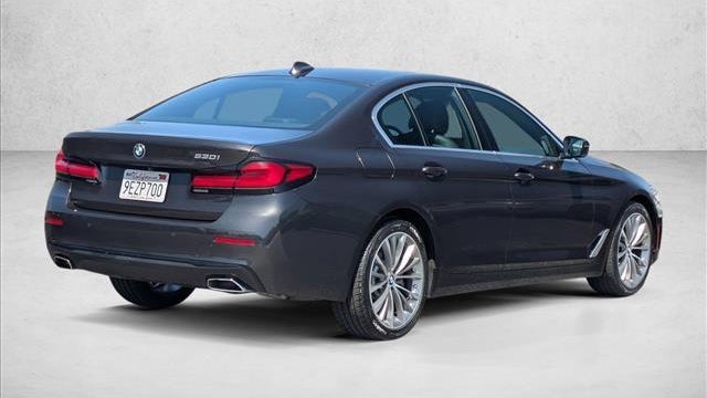 2023 BMW 5 Series 530i