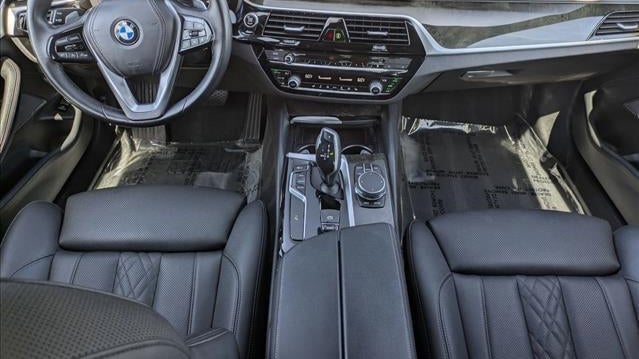 2023 BMW 5 Series 530i